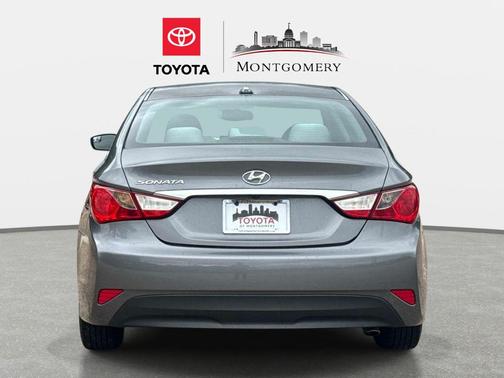 Harbor Gray Metallic 2014 Hyundai SONATA GLS