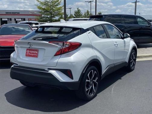 2022 Toyota C-HR XLE