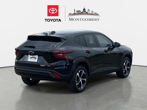 Mosaic Black Metallic 2025 Chevrolet Trax FWD 1RS