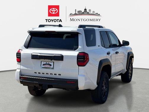 2026 Toyota 4Runner SR5