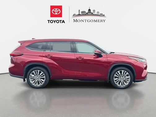 Ruby Flare Pearl 2023 Toyota Highlander Platinum