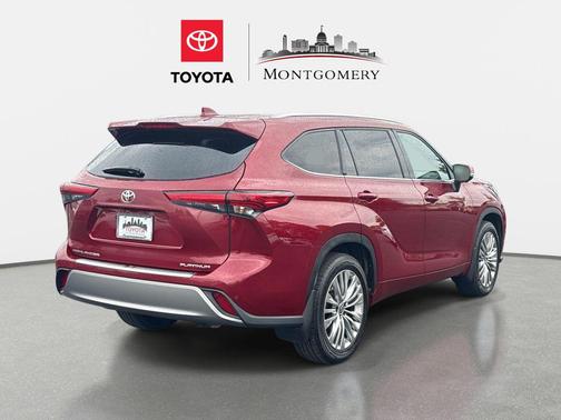 Ruby Flare Pearl 2023 Toyota Highlander Platinum