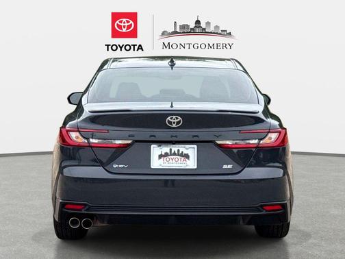 Underground 2025 Toyota Camry SE