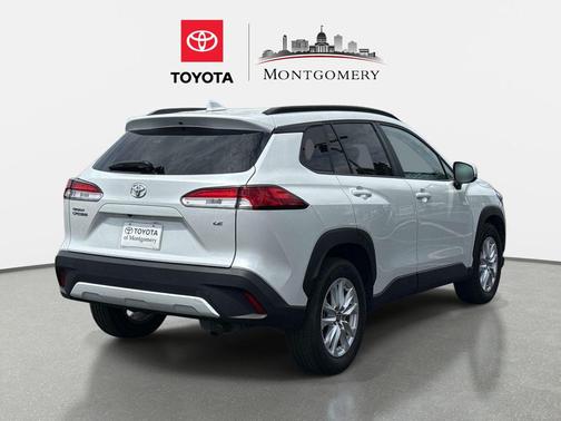 2023 Toyota Corolla Cross LE