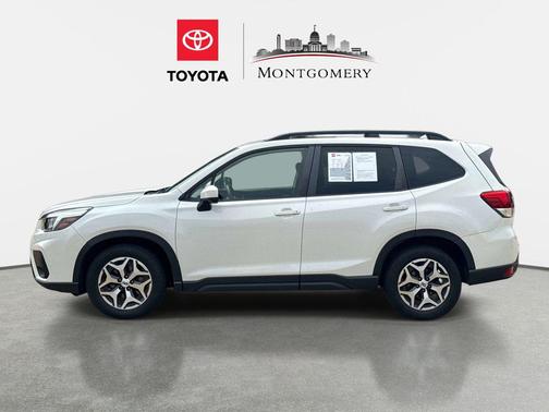 Crystal White Pearl 2020 Subaru Forester Premium