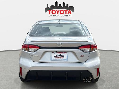 Classic Silver Metallic 2026 Toyota Corolla SE