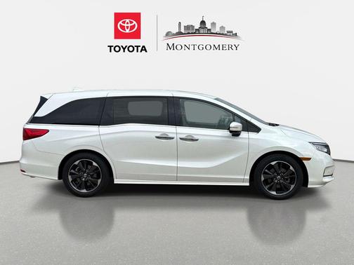 Platinum White Pearl 2022 Honda Odyssey Elite
