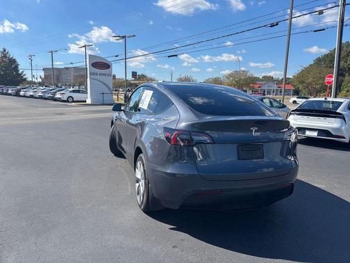 2023 Tesla Model Y Long Range Dual Motor All-Wheel Drive