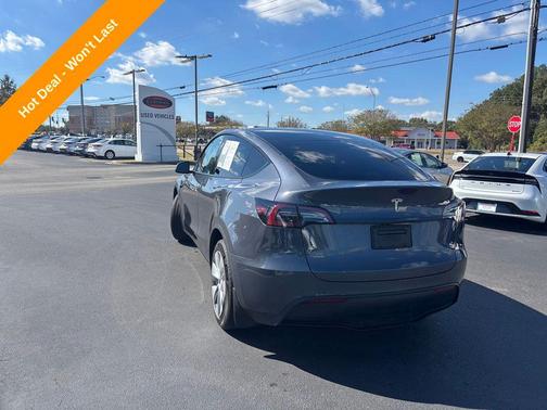 2023 Tesla Model Y Long Range Dual Motor All-Wheel Drive