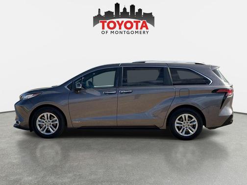 2021 Toyota Sienna Limited 7-Passenger