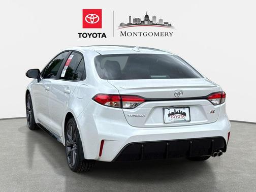 Wind Chill Pearl 2026 Toyota Corolla SE