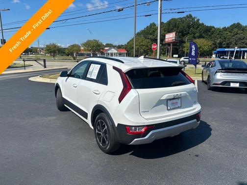 2023 Kia Niro EX
