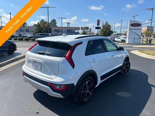 2023 Kia Niro EX