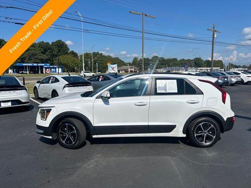 2023 Kia Niro EX