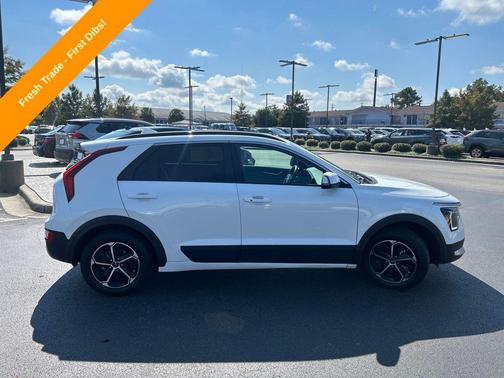 2023 Kia Niro EX