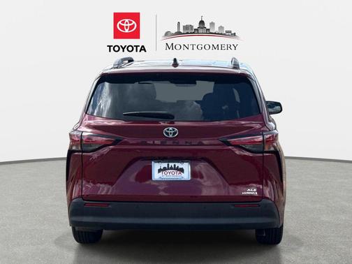 Ruby Flare Pearl 2021 Toyota Sienna XLE 8 Passenger