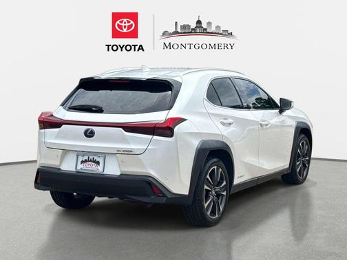 Eminent White Pearl 2019 Lexus UX 250h Base