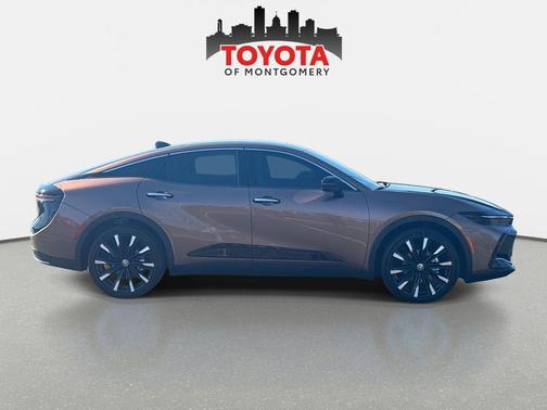 2023 Toyota Crown Platinum