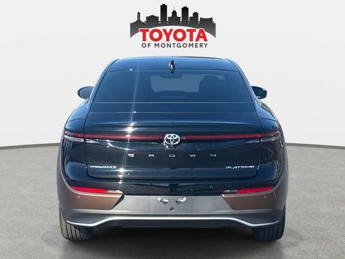 2023 Toyota Crown Platinum