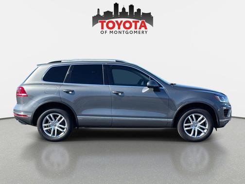 2016 Volkswagen Touareg TDI Sport w/Technology