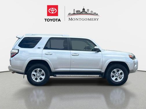 Classic Silver Metallic 2016 Toyota 4Runner SR5