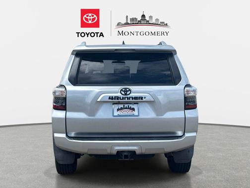 Classic Silver Metallic 2016 Toyota 4Runner SR5