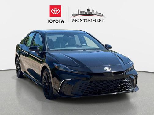 Midnight Black Metallic 2026 Toyota Camry SE