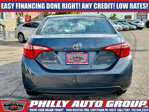 Gray 2019 Toyota Corolla SE