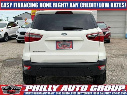 White 2022 Ford EcoSport SE