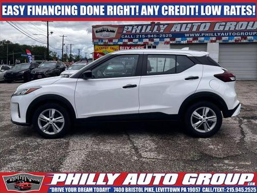 2022 Nissan Kicks S