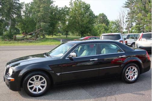 2006 Chrysler 300C Base