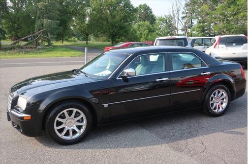 2006 Chrysler 300C Base