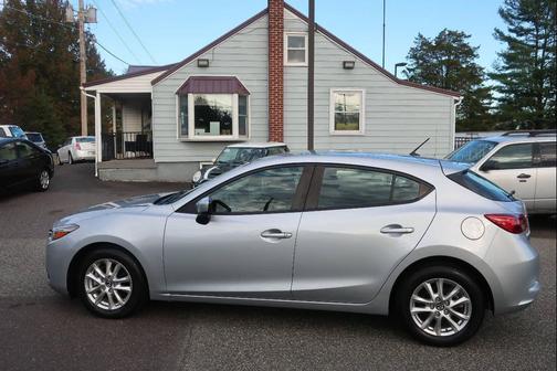 2018 Mazda Mazda3 Sport