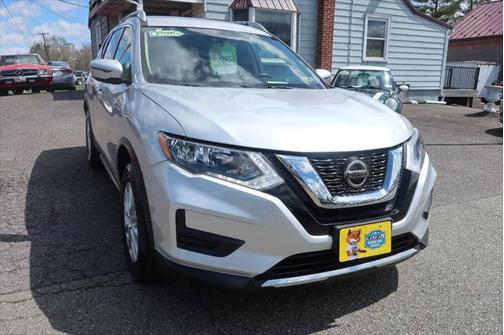 2020 Nissan Rogue SV