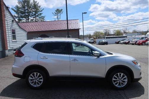 2020 Nissan Rogue SV