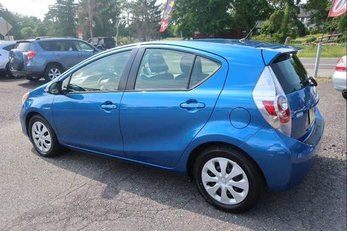 Blue Streak Metallic 2012 Toyota Prius c One