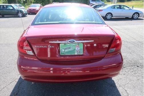 2003 Ford Taurus SES