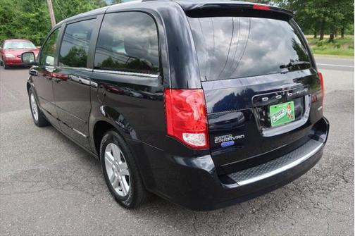 2011 Dodge Grand Caravan Crew