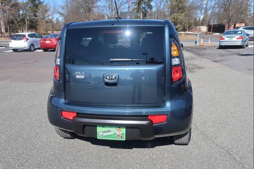 2011 Kia Soul +