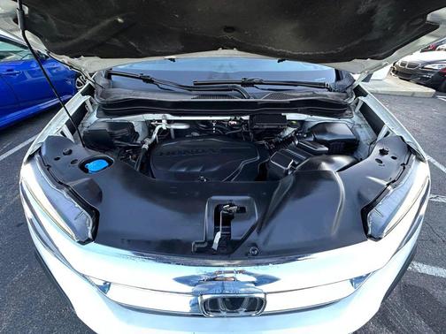 2021 Honda Pilot Touring 8-Passenger