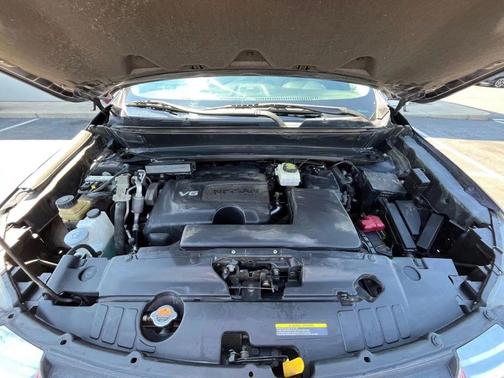 2018 Nissan Pathfinder Platinum