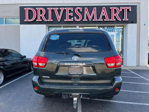 2008 Toyota Sequoia SR5