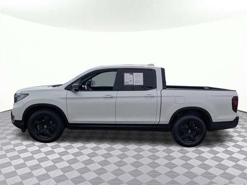 2022 Honda Ridgeline Black