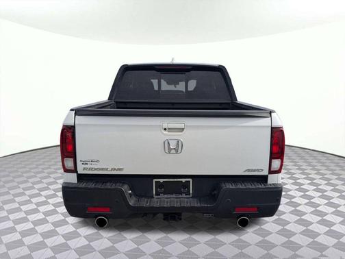 2022 Honda Ridgeline Black