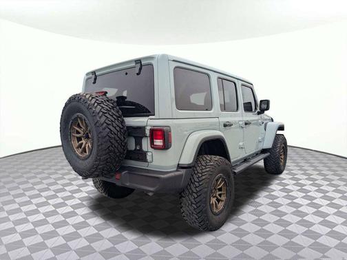 Earl Clearcoat 2023 Jeep Wrangler 4-Door Sahara 4x4