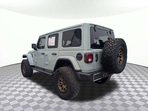 Earl Clearcoat 2023 Jeep Wrangler 4-Door Sahara 4x4