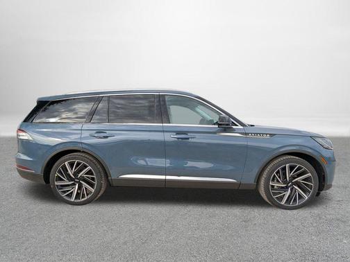 2026 Lincoln Aviator Reserve AWD