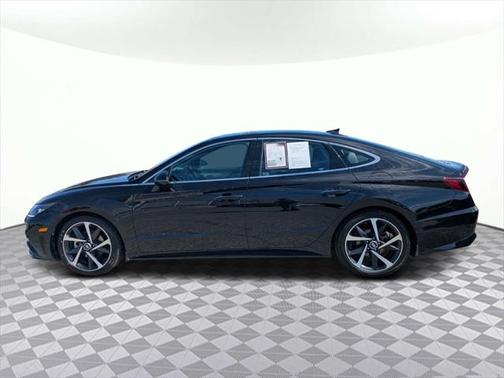 2022 Hyundai SONATA SEL Plus