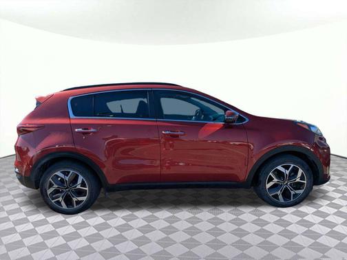 2022 Kia Sportage EX
