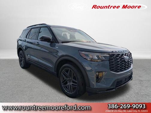 Vapor Blue Metallic 2026 Ford Explorer ST-Line